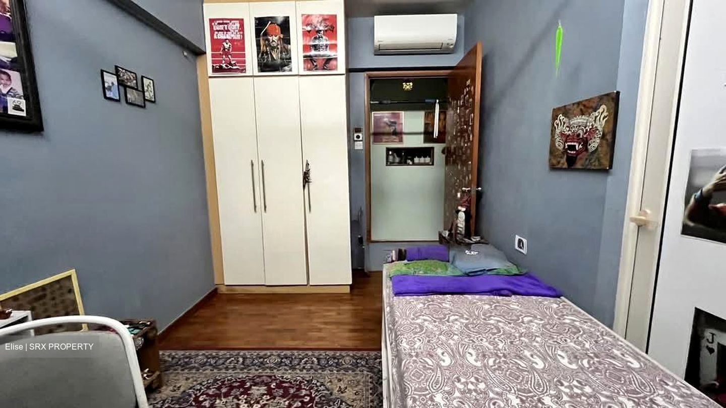 Lilydale (D27), Condominium #571082111